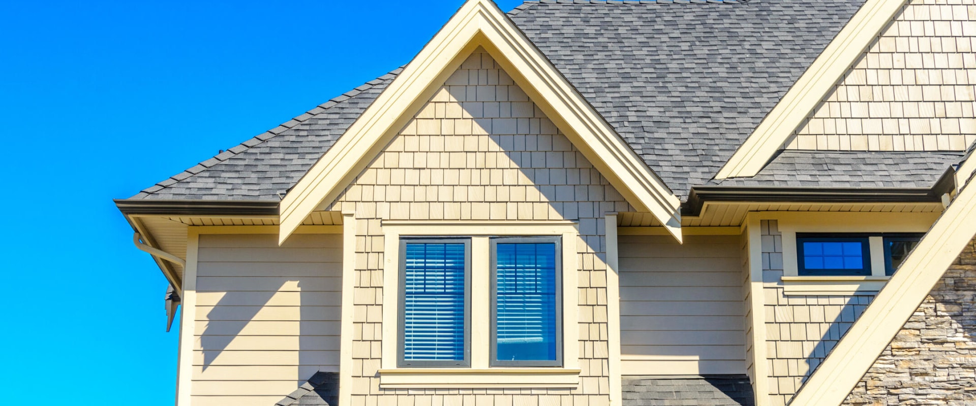 How much does it cost to replace a roof in arkansas?