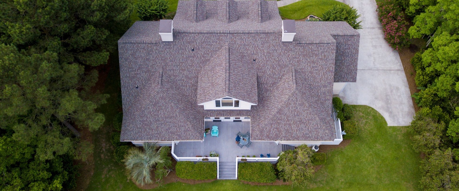 How many roofing squares are in a 1200 square feet home?
