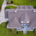 How many square feet is the roof of a 2000 sq ft house?
